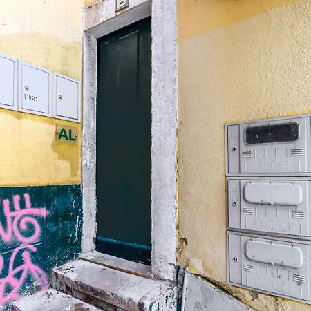 Typical Apartment Alfama-Center Lisbon Exterior photo